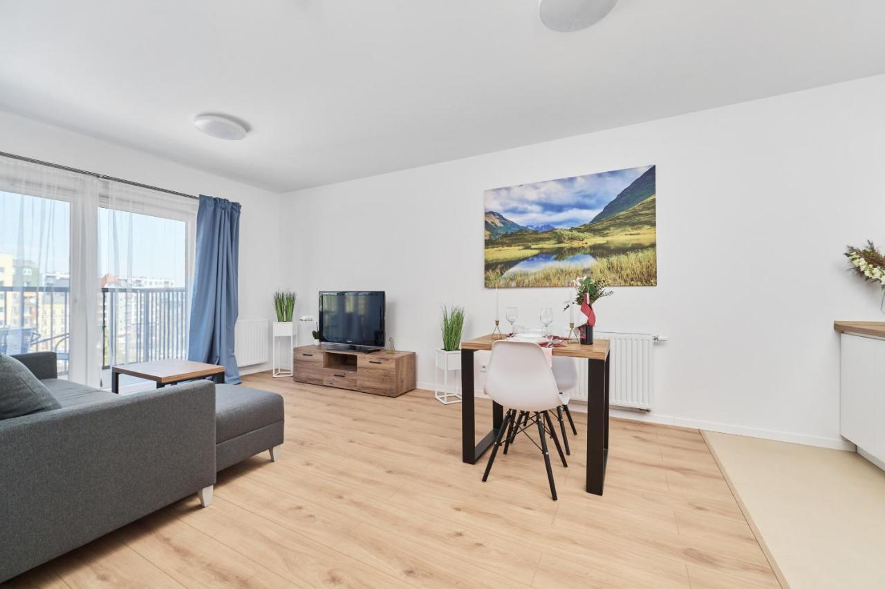 Modern Elegance Apartments Wroclaw With Ac By Noclegi Renters Екстериор снимка