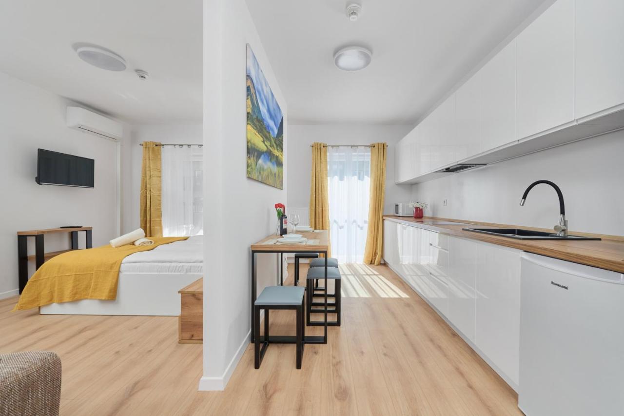 Modern Elegance Apartments Wroclaw With Ac By Noclegi Renters Екстериор снимка