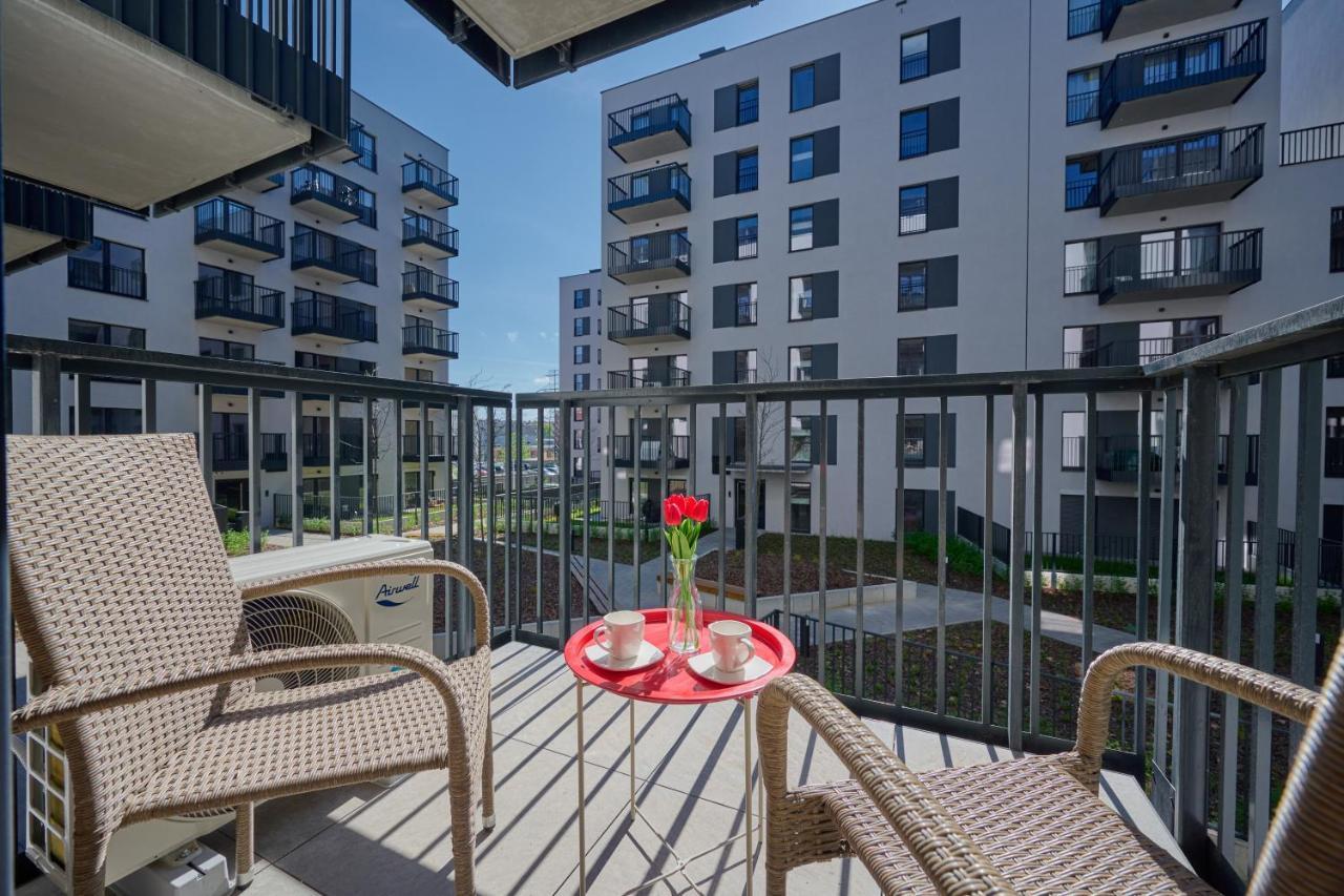 Modern Elegance Apartments Wroclaw With Ac By Noclegi Renters Екстериор снимка